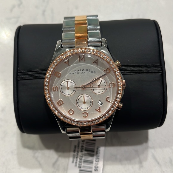 Marc by Marc Jacobs NWT/NIB Watch from Henry collection - Picture 5 of 5